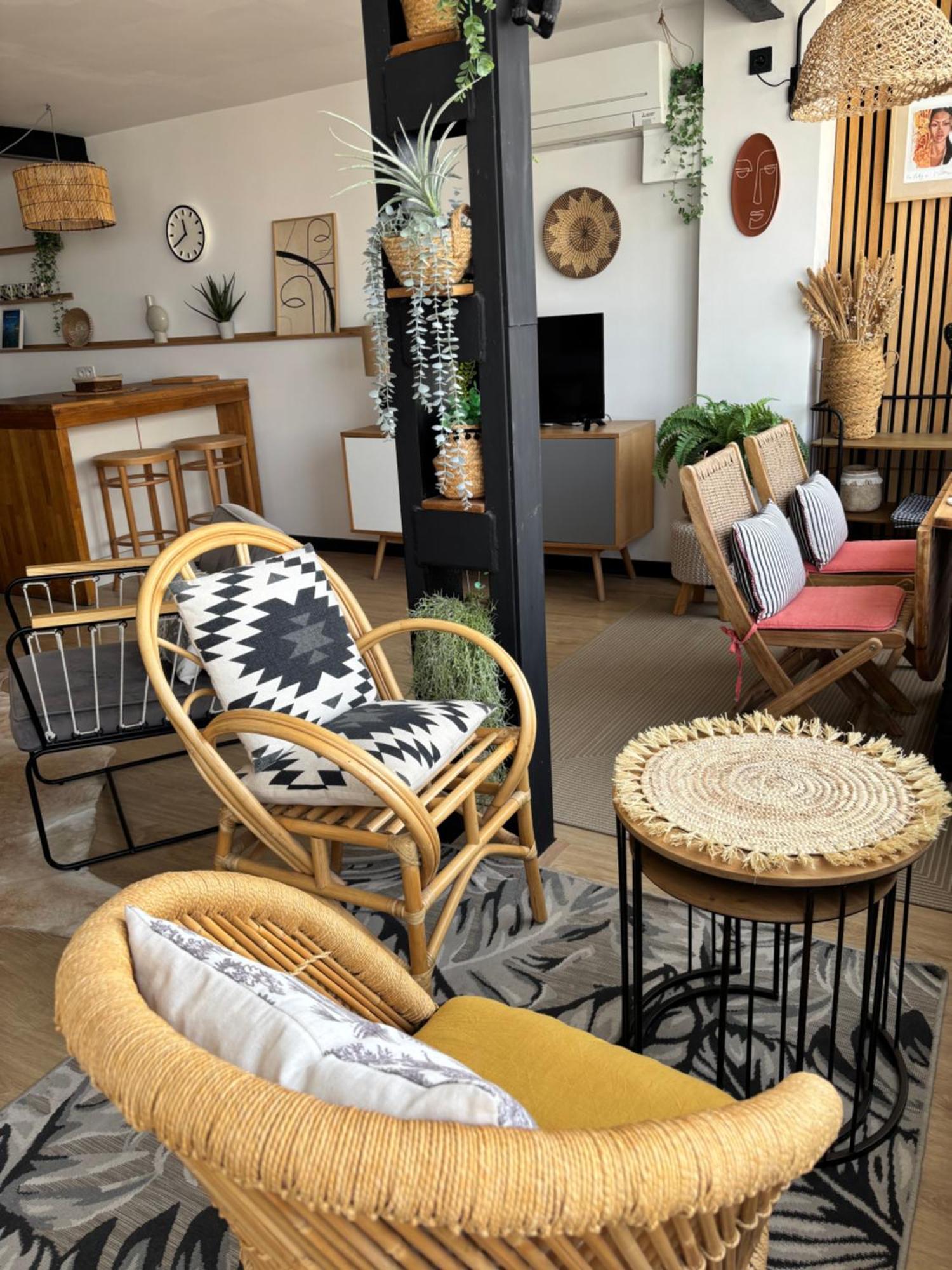 L'Appart-Rosas Boheme Chic, Au Bord De La Mer Exterior photo